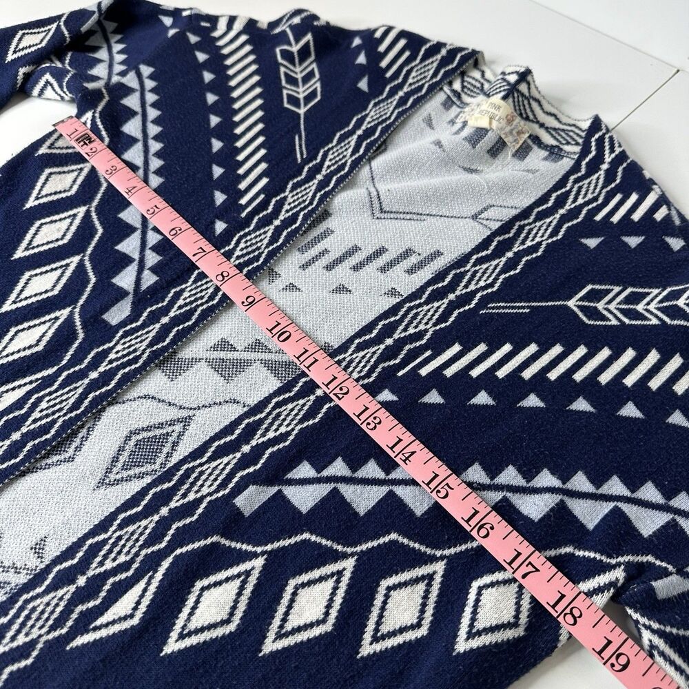 Pink Republic Cardigan Sweater Sz M Blue Long Sleeve Southwest Aztec Print - Picture 7 of 15
